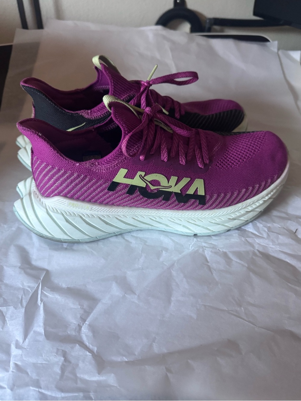 Hoka Carbon X Women size 10.5 EUC